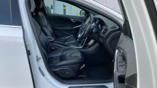 Volvo V40 D4 [190] R DESIGN Pro 5dr Geartronic Diesel Hatchback